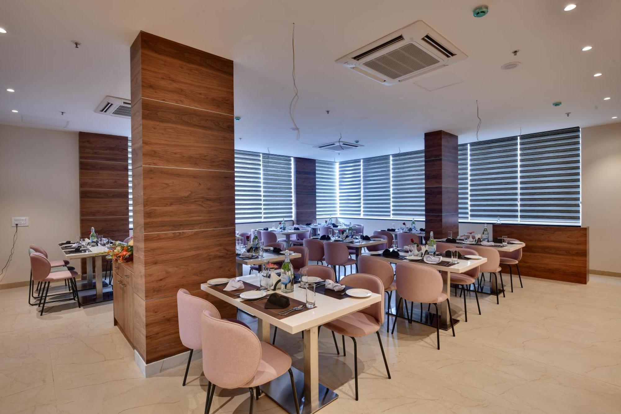 Dod Jala Click Hotel Vista-International Airport מראה חיצוני תמונה