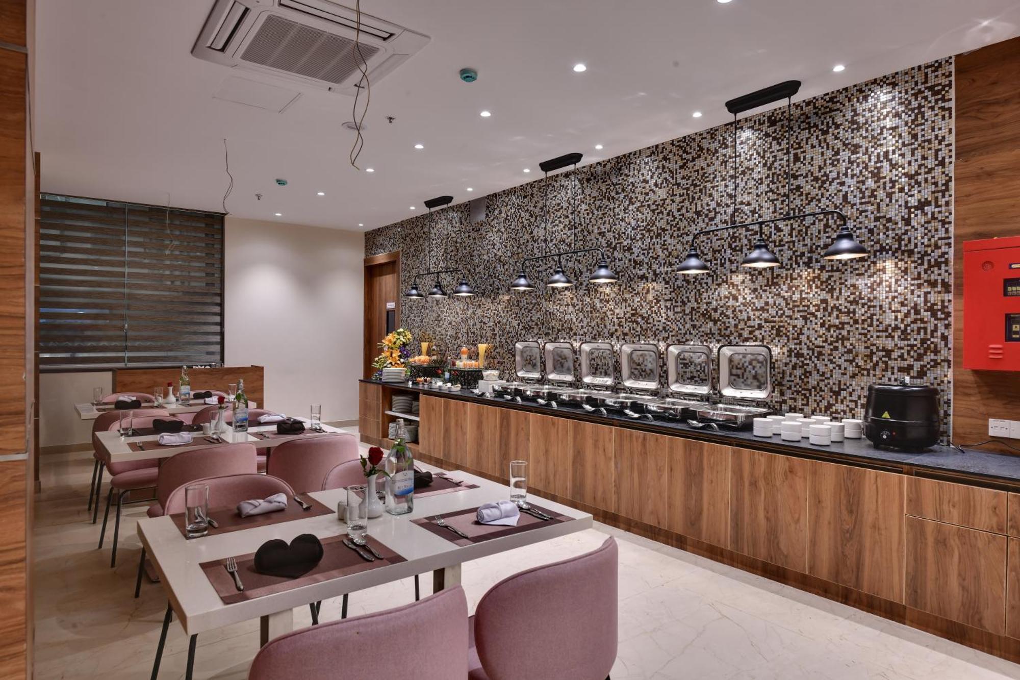 Dod Jala Click Hotel Vista-International Airport מראה חיצוני תמונה