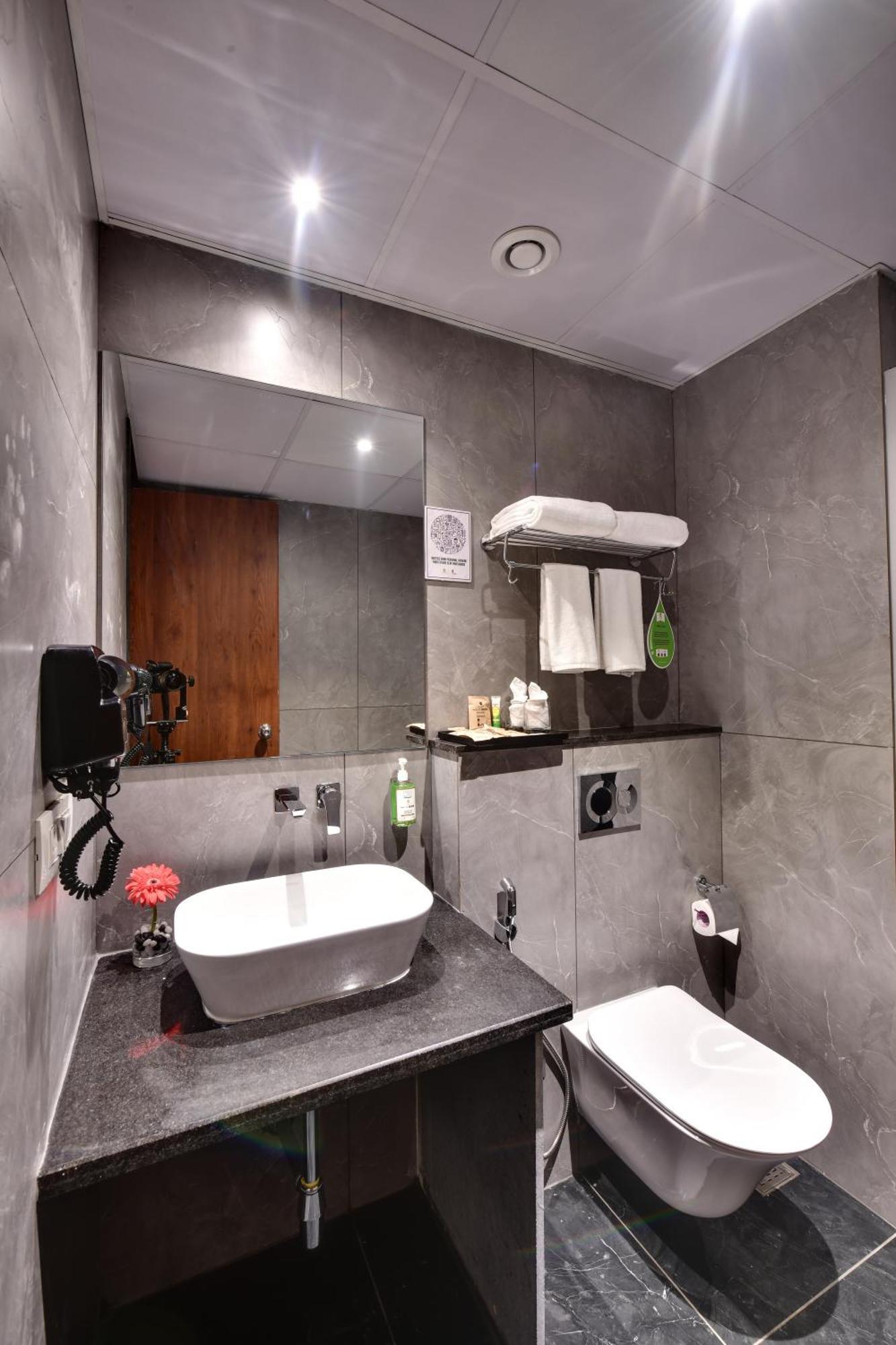 Dod Jala Click Hotel Vista-International Airport מראה חיצוני תמונה